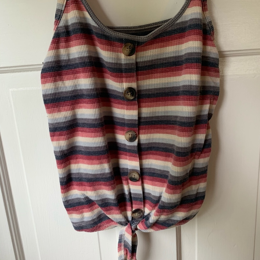 tank top with stripes w/ has a knot at the bottom